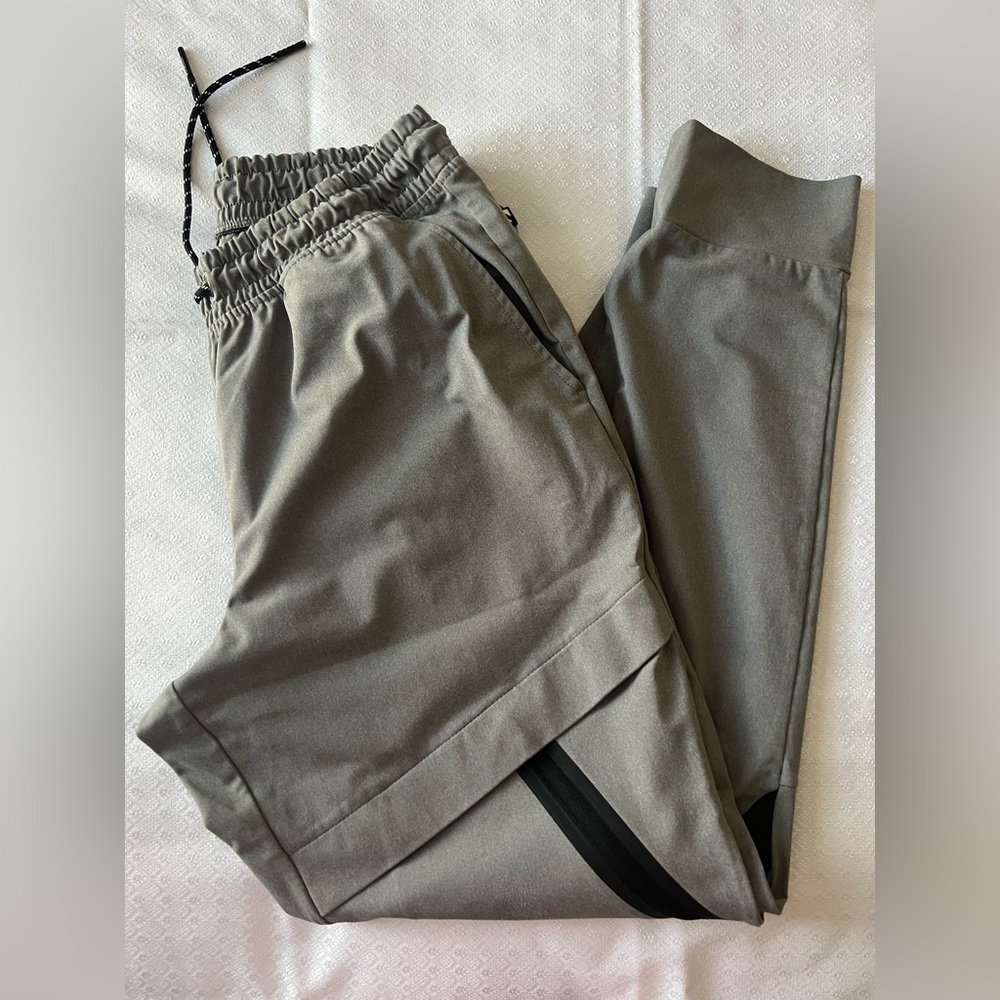 Men's Stylish Gray Joggers
